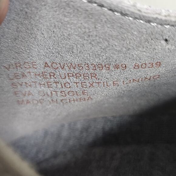 Abeo Metallic Silver Slip-On Sneakers - Picture 12 of 12